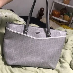 Beautiful Guess purse